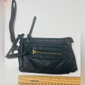 5 for $10: LIKE NEW Elegant Black VEGAN Wristlet 3 pockets! Approx 4.5” x 7”